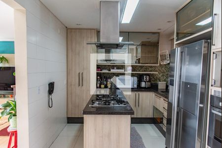 Apartamento à venda com 136m², 3 quartos e 2 vagas Apartamento à venda com 136m², 3 quartos e 2 vagasCozinha