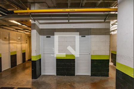 Apartamento à venda com 136m², 3 quartos e 2 vagas Apartamento à venda com 136m², 3 quartos e 2 vagasDepósito no subsolo