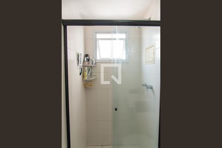 Apartamento à venda com 136m², 3 quartos e 2 vagas Apartamento à venda com 136m², 3 quartos e 2 vagasBanheiro da suíte 2