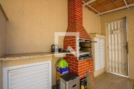 Casa à venda com 182m², 3 quartos e 4 vagasChurrasqueira