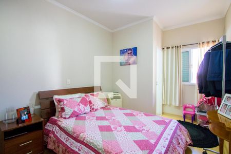 Casa à venda com 182m², 3 quartos e 4 vagasQuarto 2 - Suíte