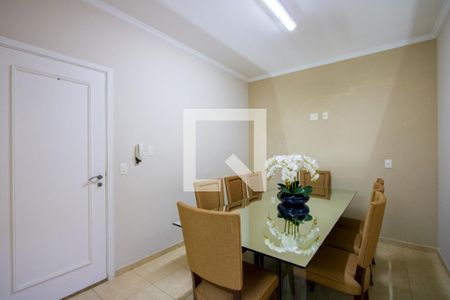 Casa à venda com 182m², 3 quartos e 4 vagasCopa