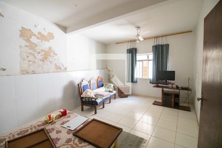 Casa à venda com 370m², 6 quartos e 2 vagasQuarto 1 da casa principal