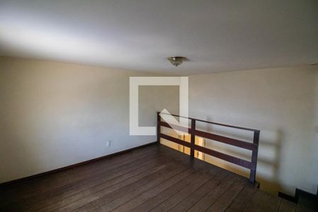 Casa à venda com 370m², 6 quartos e 2 vagasSala da casa dos fundos