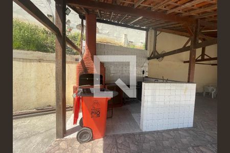 Casa de condomínio à venda com 210m², 3 quartos e 1 vaga Casa de condomínio à venda com 210m², 3 quartos e 1 vagaÁrea comum - Churrasqueira