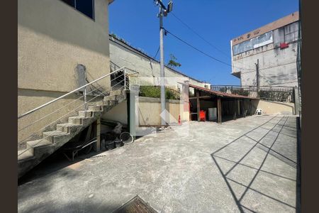 Casa de condomínio à venda com 210m², 3 quartos e 1 vaga Casa de condomínio à venda com 210m², 3 quartos e 1 vagaÁrea comum - Salão de festas