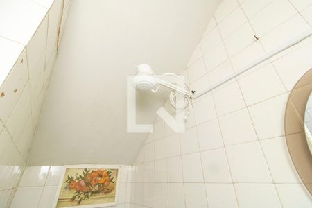 Casa de condomínio à venda com 210m², 3 quartos e 1 vaga Casa de condomínio à venda com 210m², 3 quartos e 1 vagaBanheiro de serviço