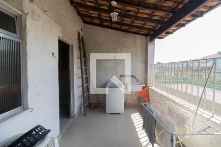 Casa de condomínio à venda com 210m², 3 quartos e 1 vaga Casa de condomínio à venda com 210m², 3 quartos e 1 vagaÁrea de Serviço