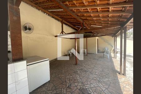 Casa de condomínio à venda com 210m², 3 quartos e 1 vaga Casa de condomínio à venda com 210m², 3 quartos e 1 vagaÁrea comum - Salão de festas