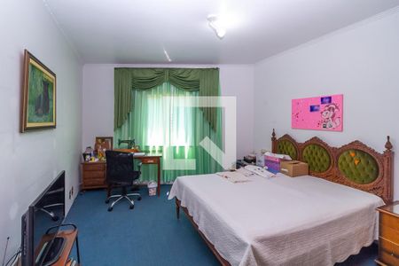 Casa à venda com 285m², 4 quartos e 3 vagas Casa à venda com 285m², 4 quartos e 3 vagasQuarto 2
