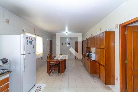 Casa à venda com 285m², 4 quartos e 3 vagas Casa à venda com 285m², 4 quartos e 3 vagasCozinha