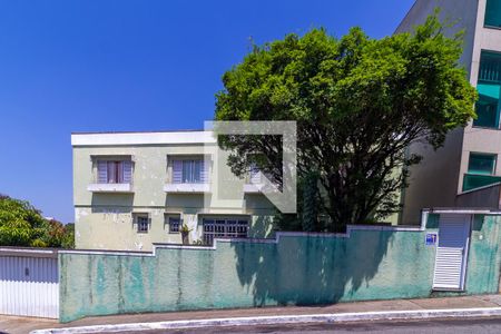 Casa à venda com 285m², 4 quartos e 3 vagas Casa à venda com 285m², 4 quartos e 3 vagasFachada