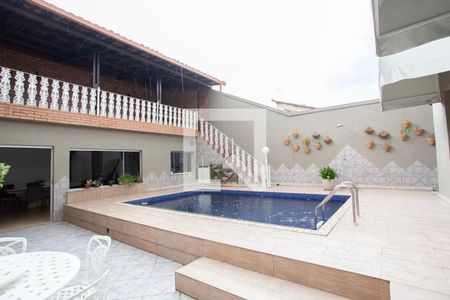 Casa à venda com 342m², 5 quartos e 4 vagasPiscina