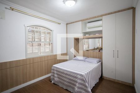 Casa à venda com 342m², 5 quartos e 4 vagasSuíte 3