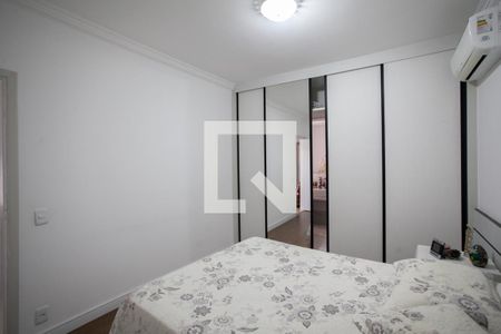 Casa à venda com 342m², 5 quartos e 4 vagasSuíte 2