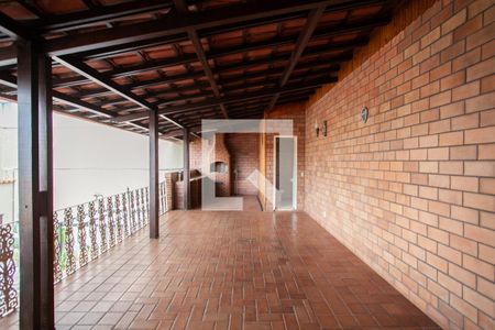 Casa à venda com 342m², 5 quartos e 4 vagasEspaço Gourmet