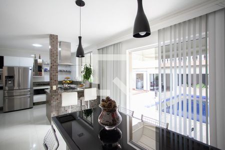 Casa à venda com 342m², 5 quartos e 4 vagasCozinha