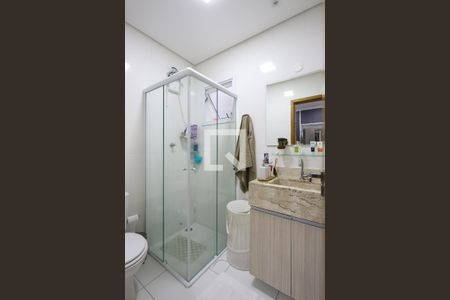 Apartamento à venda com 68m², 2 quartos e 1 vaga Apartamento à venda com 68m², 2 quartos e 1 vagaBanheiro