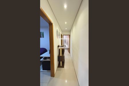 Corredor de apartamento à venda com 2 quartos, 82m² em Vila Principe de Gales, Santo André