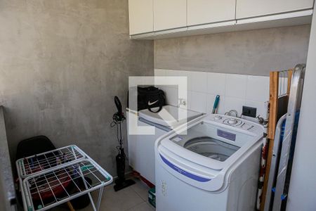 Apartamento à venda com 80m², 2 quartos e 1 vaga Apartamento à venda com 80m², 2 quartos e 1 vagaÁrea de Serviço