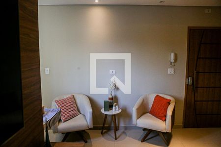 Apartamento à venda com 80m², 2 quartos e 1 vaga Apartamento à venda com 80m², 2 quartos e 1 vagaSala