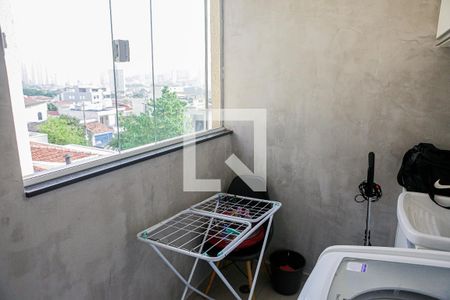 Apartamento à venda com 80m², 2 quartos e 1 vaga Apartamento à venda com 80m², 2 quartos e 1 vagaÁrea de Serviço