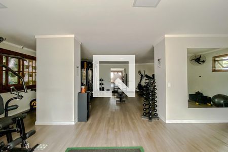 Apartamento à venda com 226m², 3 quartos e 2 vagas Apartamento à venda com 226m², 3 quartos e 2 vagasAcademia