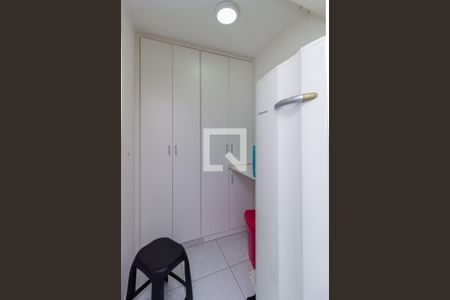 Apartamento à venda com 226m², 3 quartos e 2 vagas Apartamento à venda com 226m², 3 quartos e 2 vagasDespensa - Área de Serviço
