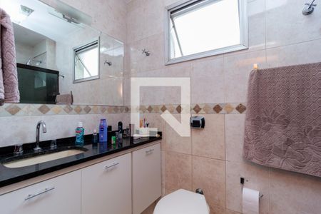 Apartamento à venda com 226m², 3 quartos e 2 vagas Apartamento à venda com 226m², 3 quartos e 2 vagasBanheiro - Suíte