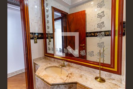 Apartamento à venda com 260m², 4 quartos e 4 vagas Apartamento à venda com 260m², 4 quartos e 4 vagasLavabo