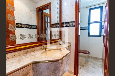 Apartamento à venda com 260m², 4 quartos e 4 vagas Apartamento à venda com 260m², 4 quartos e 4 vagasLavabo