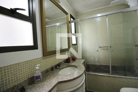 Apartamento para alugar com 140m², 3 quartos e 2 vagas Apartamento para alugar com 140m², 3 quartos e 2 vagasBanheiro da Suíte