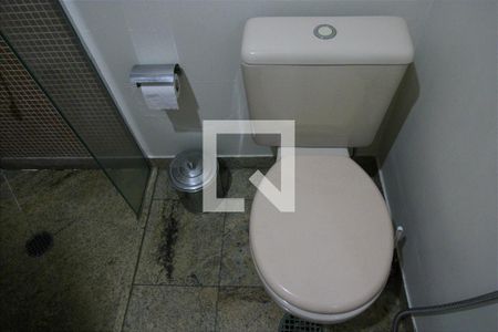 Apartamento para alugar com 140m², 3 quartos e 2 vagas Apartamento para alugar com 140m², 3 quartos e 2 vagasBanheiro 1