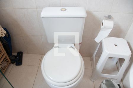 Casa de condomínio à venda com 74m², 2 quartos e 1 vagaBanheiro do Quarto 2