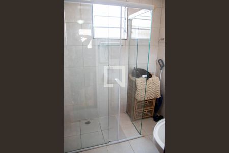 Casa de condomínio à venda com 74m², 2 quartos e 1 vagaBanheiro do Quarto 2