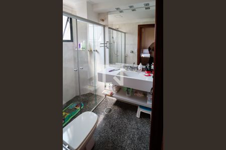 Apartamento à venda com 250m², 4 quartos e 6 vagasSuíte 2