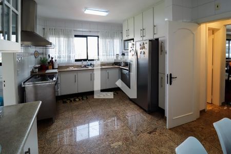 Apartamento à venda com 250m², 4 quartos e 6 vagasCozinha