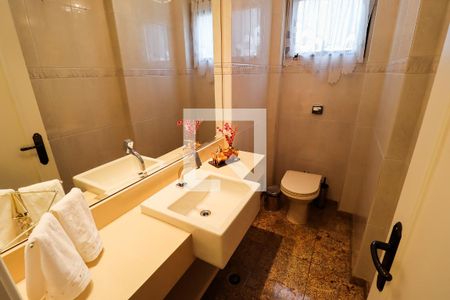 Apartamento à venda com 250m², 4 quartos e 6 vagasLavabo