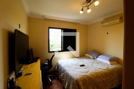 Apartamento à venda com 250m², 4 quartos e 6 vagasSuíte 3