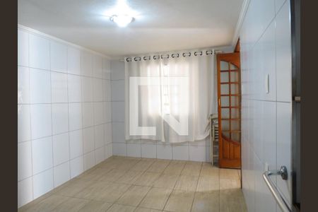 Casa à venda com 280m², 5 quartos e 4 vagasCozinha 