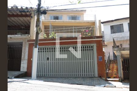 Casa à venda com 280m², 5 quartos e 4 vagasFachada
