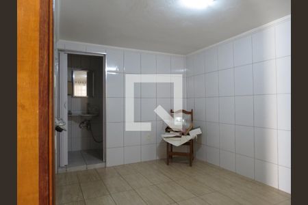 Casa à venda com 280m², 5 quartos e 4 vagasCozinha 