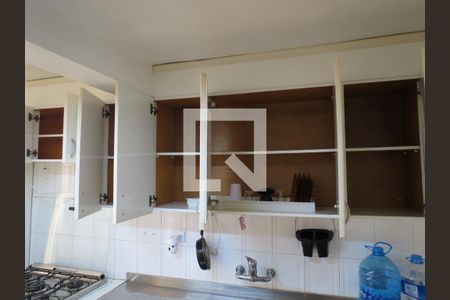 Casa à venda com 280m², 5 quartos e 4 vagasCozinha 