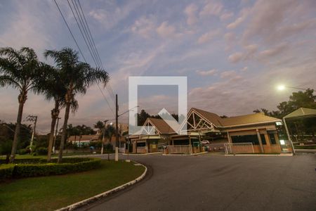 Casa de condomínio à venda com 530m², 4 quartos e 6 vagasVista da Rua