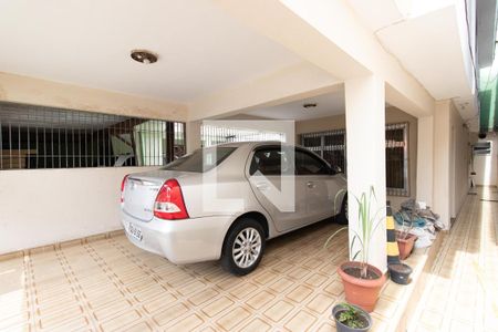 Casa à venda com 150m², 3 quartos e 1 vaga Casa à venda com 150m², 3 quartos e 1 vagaGaragem