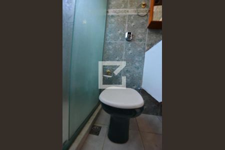 Apartamento à venda com 60m², 2 quartos e sem vagaBanheiro