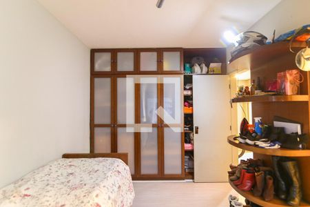 Apartamento à venda com 170m², 3 quartos e 2 vagasQuarto 1