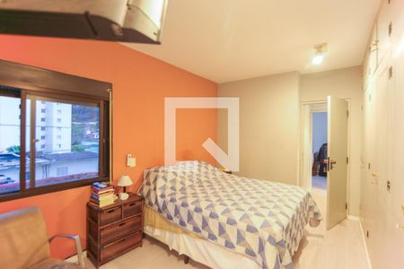 Apartamento à venda com 170m², 3 quartos e 2 vagasQuarto 2