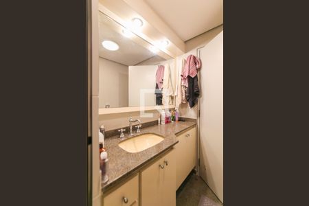 Apartamento à venda com 170m², 3 quartos e 2 vagasBanheiro da Suíte 3