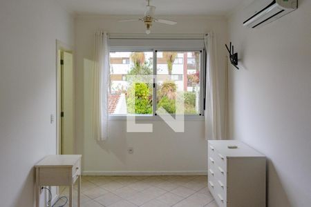 Suíte de apartamento para alugar com 2 quartos, 89m² em Canasvieiras, Florianópolis